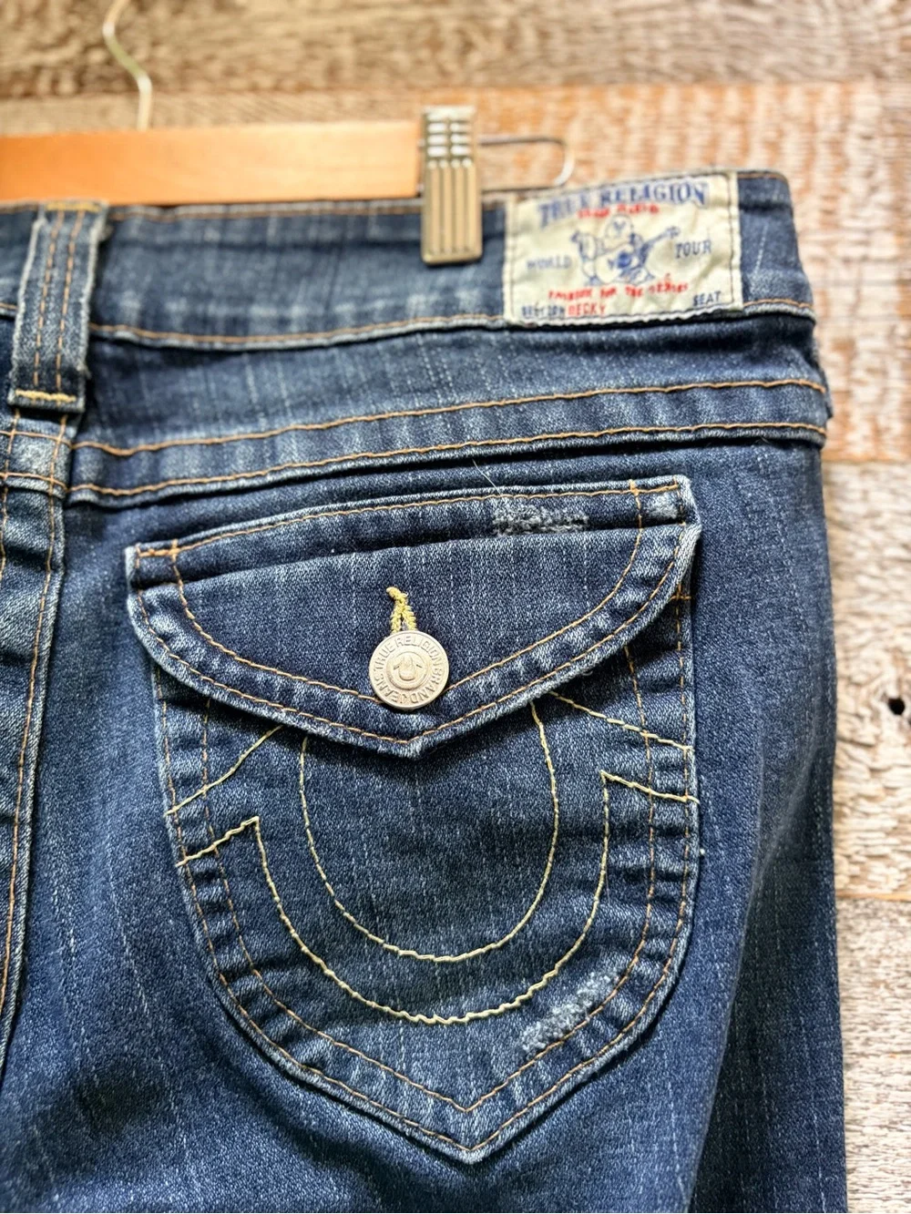 True Religion | "Becky" Y2K Low-Rise Slim Distressed Bootcut Denim Jeans - 32x33 - Picture 5 of 13